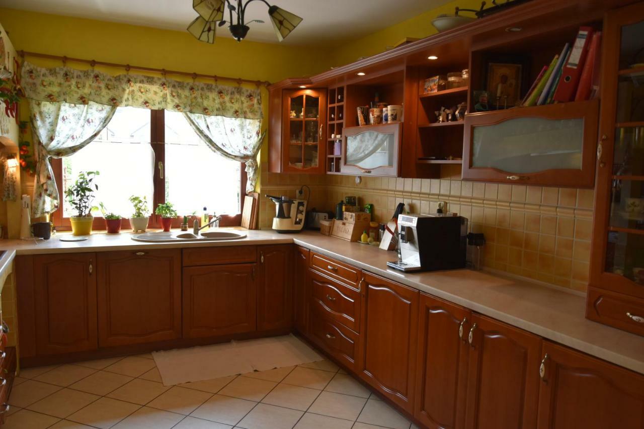Comfortable House With Garden Manki 外观 照片